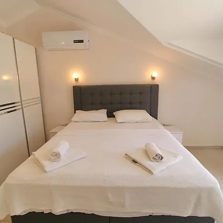 Alina Apartment